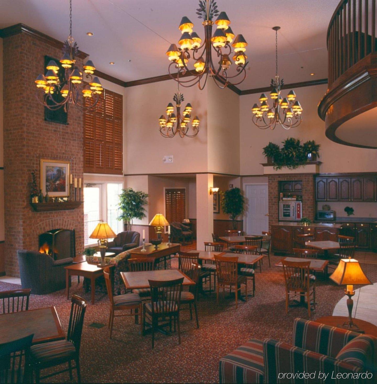 Homewood Suites By Hilton Kansas City Airport Restaurant billede